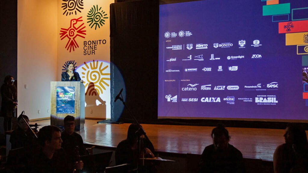 Bonito CineSur realiza cerimônia de abertura da sua 1ª edição