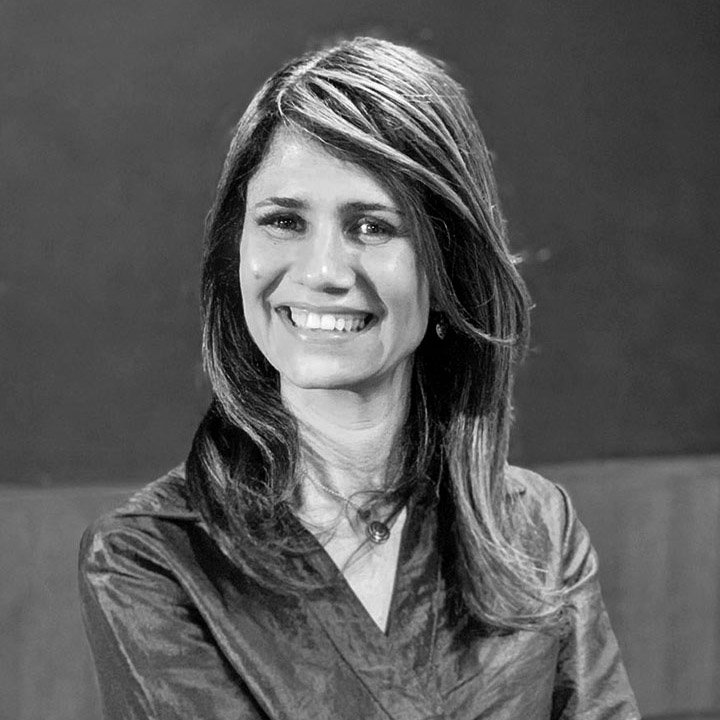 Luciana Martuchelli Luciana Martuchelli