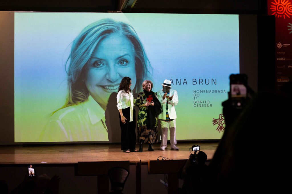 Confira as fotos da abertura do 3º Bonito CineSur (25/07) – Parte 2