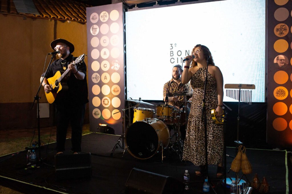 Confira as fotos do Cine Música (26/07)