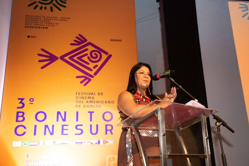 Confira as fotos da 1ª sessão da Mostra Competitiva Ambiental (26/07)