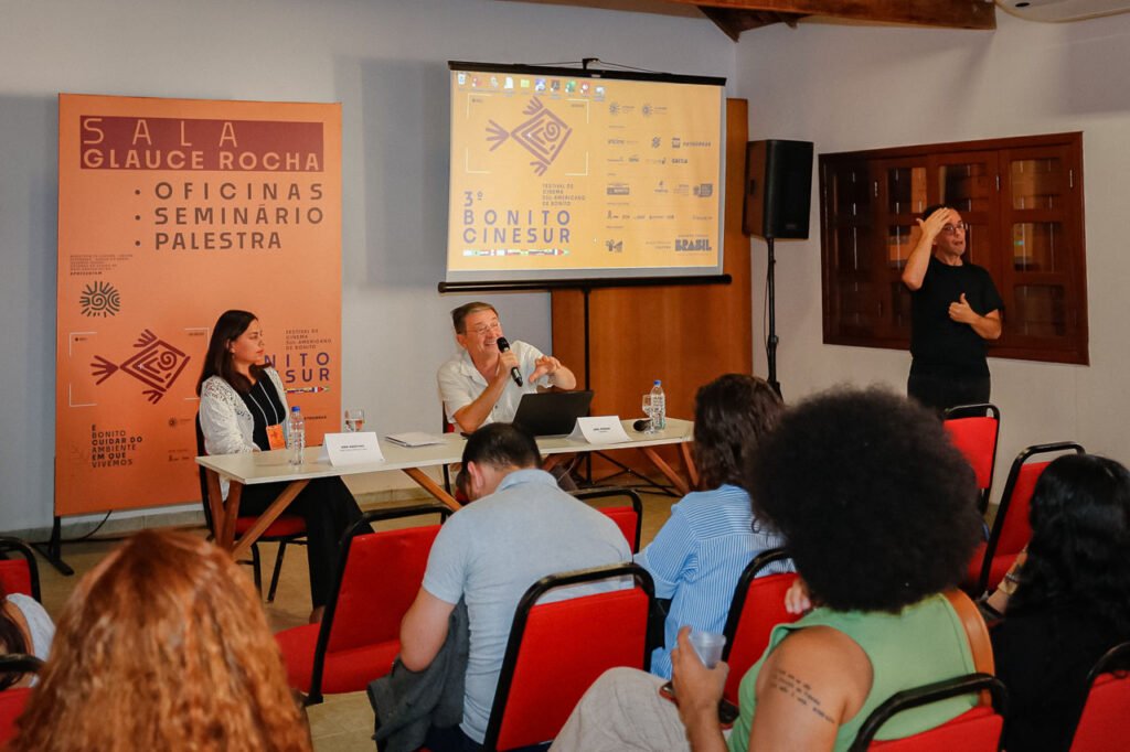 Confira as fotos do Seminário - Palestra