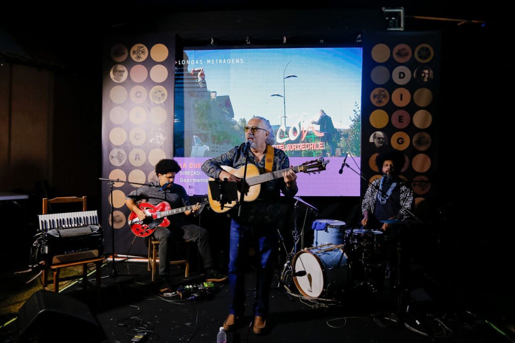 Confira as fotos do Cine Música (01/08)